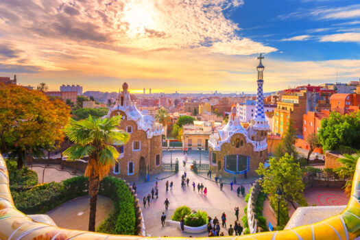 Smart Tourism en Barcelona: Aplicaciones y Experiencias Interactivas en la Ciudad Condal.