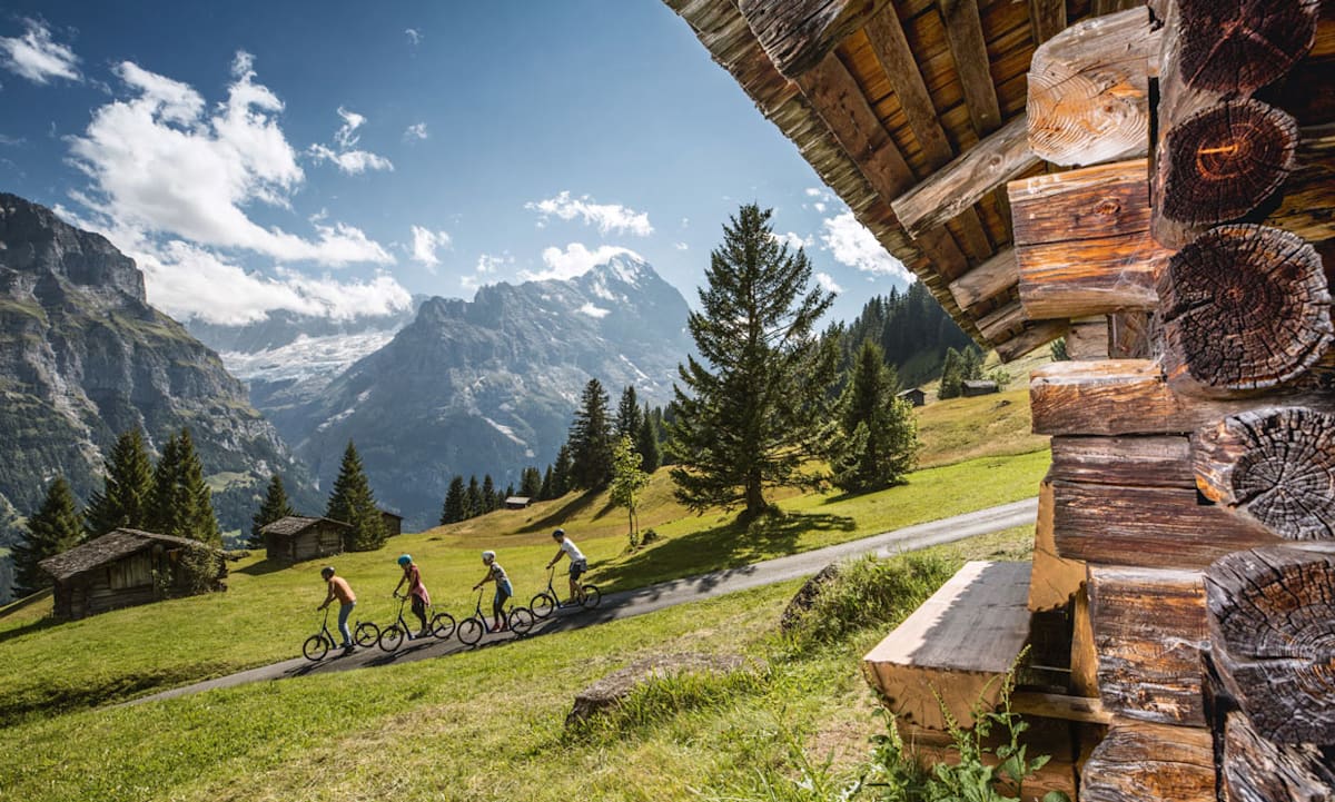 Elegancia Sostenible en los Alpes Suizos: Descubre el Hotel Eco-Friendly que Combina Lujo y Conservación Ambiental.