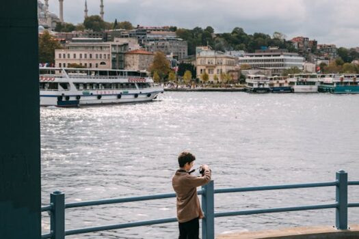 Estancias prolongadas: El auge del turismo "bleisure" en Europa